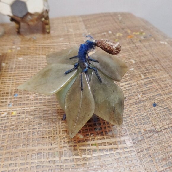 Lot of 5 Chinese Carved Jade Stone Fruit Apples Pear Peach And Grapes Vintage - Picture 15 of 16